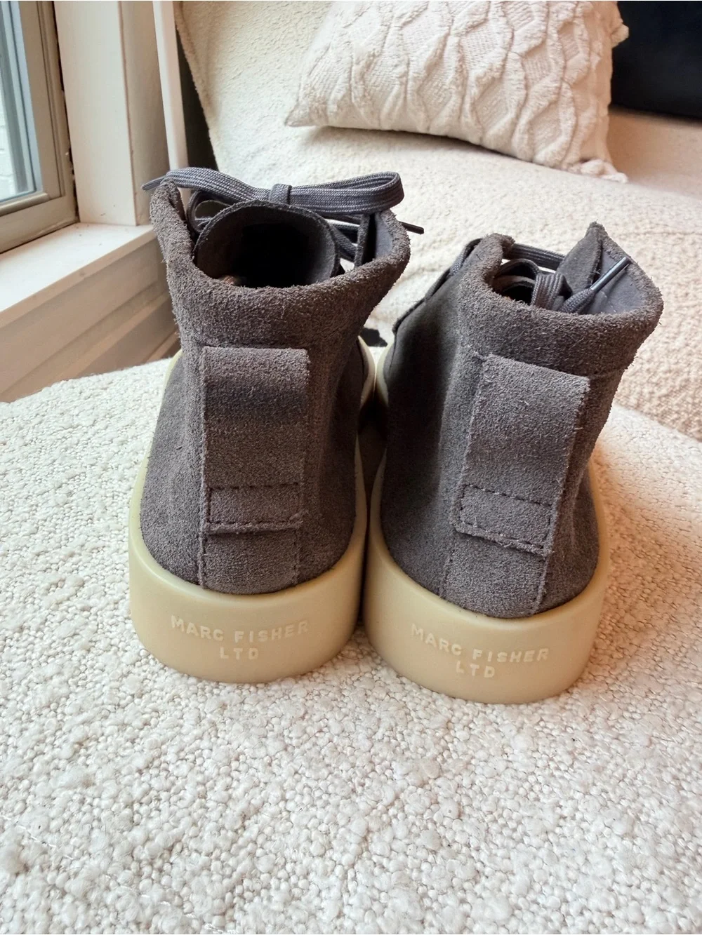 Marc Fisher Cooper Suede Chukka Boot NWOT! in Charcoal Grey size 10.5